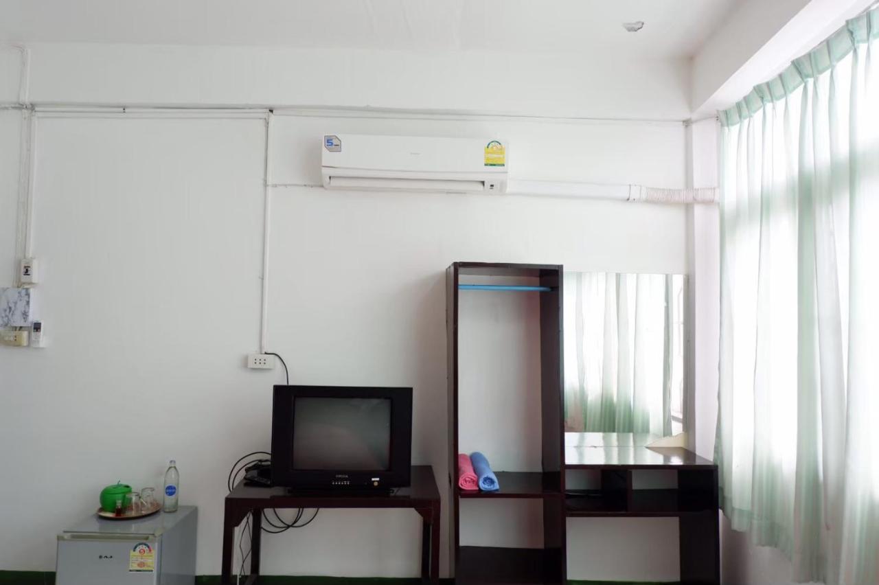 Chokchai Hotel Sai Yok Luaran gambar
