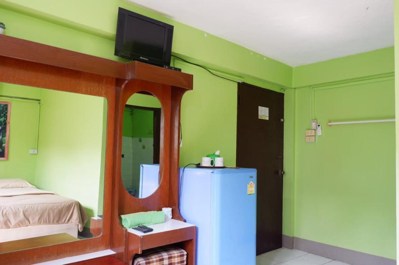 Chokchai Hotel Sai Yok Luaran gambar